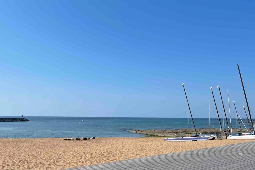 Studio En Residence La Baie De L Adon Saint Gilles Croix de vie Εξωτερικό φωτογραφία
